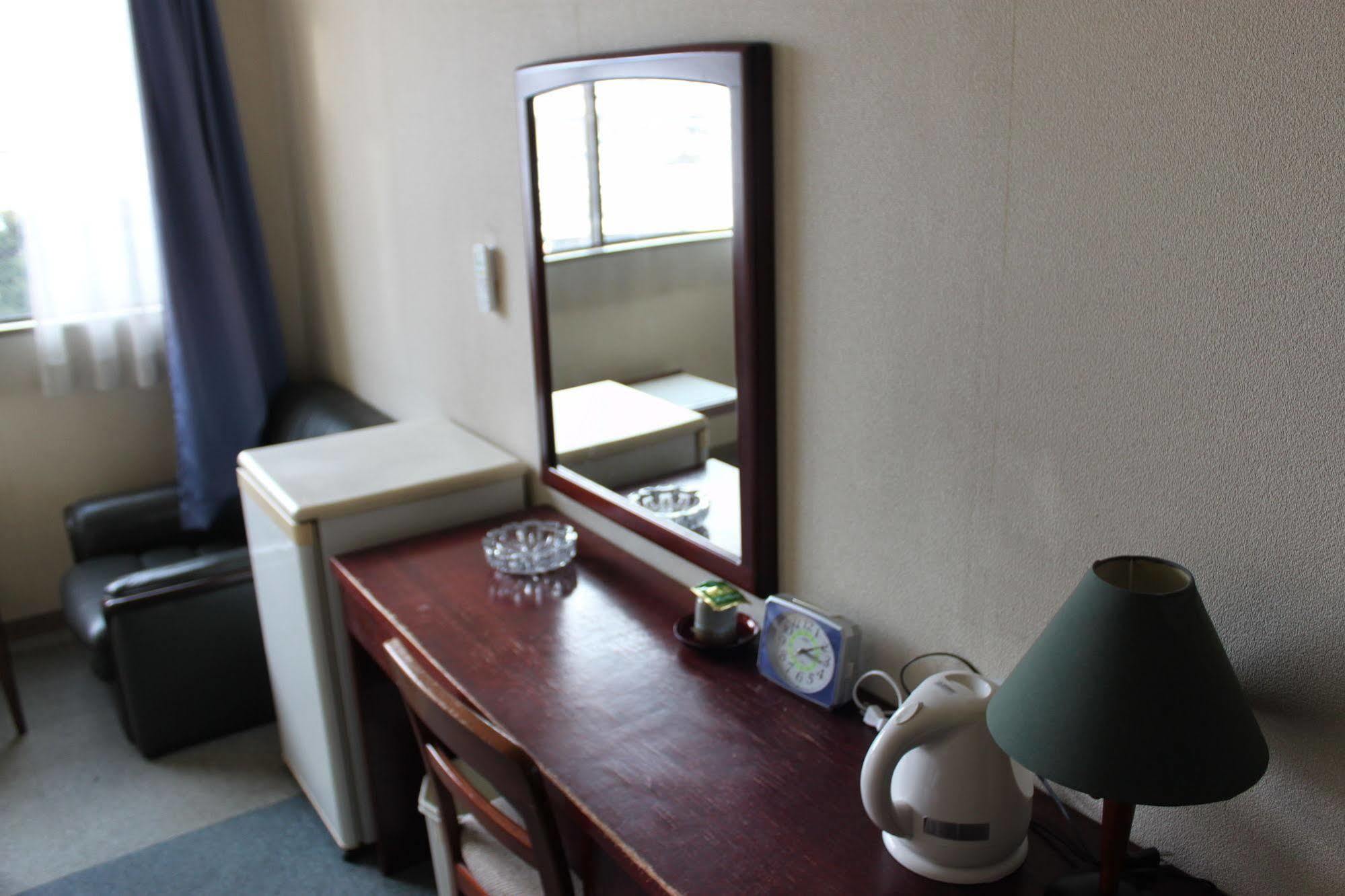 Business Hotel Fujimi Fujiyoshida Exterior foto